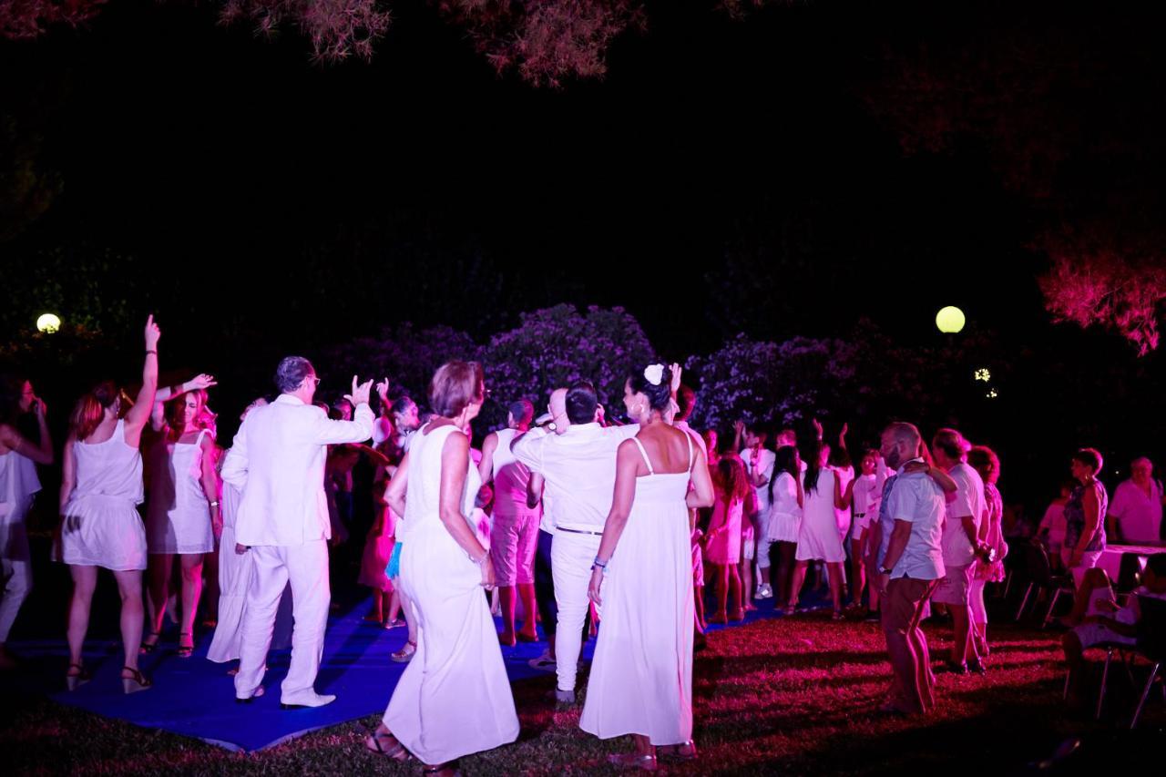 Hotel Club Le Plein Sud Vacances Bleues Hyères Eksteriør billede